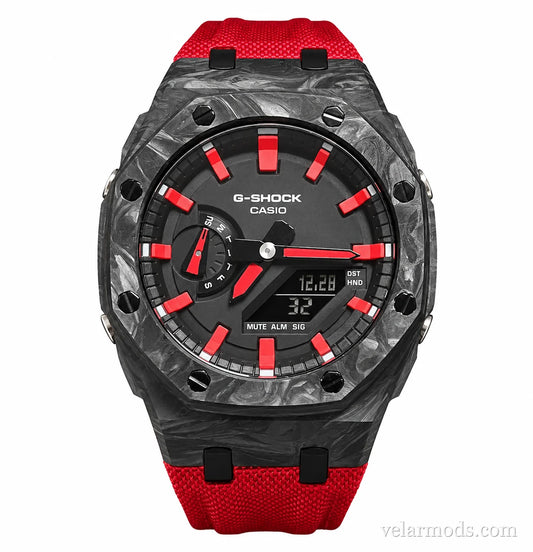Casio G-Shock Red Carbon Fiber — montre mod Velar Mods
